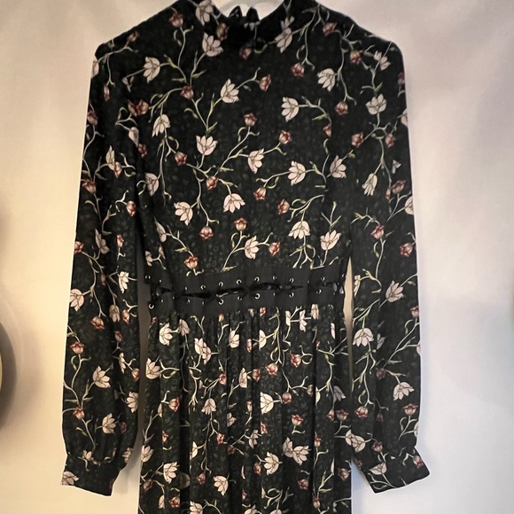 TOPSHOP Woodland Latticed Waist Midi - Picture 2 of 8